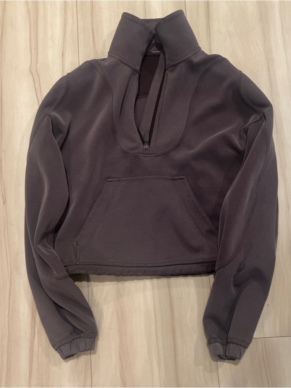 Lululemon Sofstreme Quarter Zip - Brown, size 0
